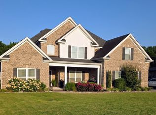 8009 Shelly Plum Dr, Murfreesboro, TN 37128
