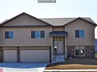 1457 W Silverado Dr, Lincoln, NE 68521
