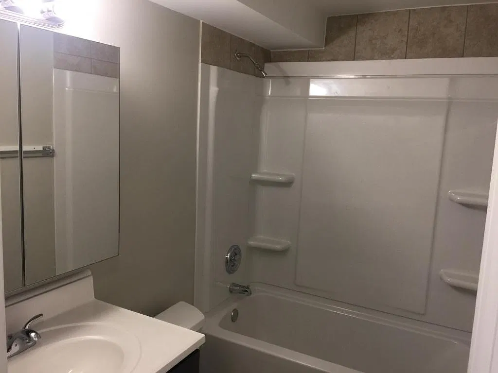 401 Monroe st, unit A, Oswego, IL 60543 — Photo 3
