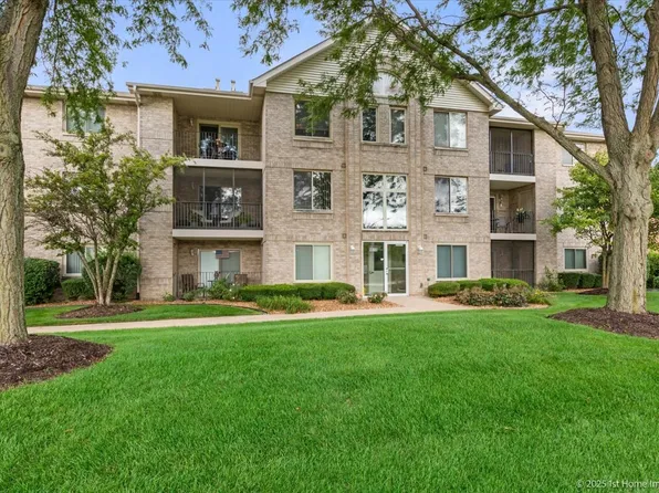 6810 Ridge Point Dr Unit 1B, Oak Forest, IL 60452