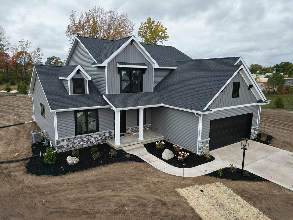 1st image of 58523 Woodfield Ct