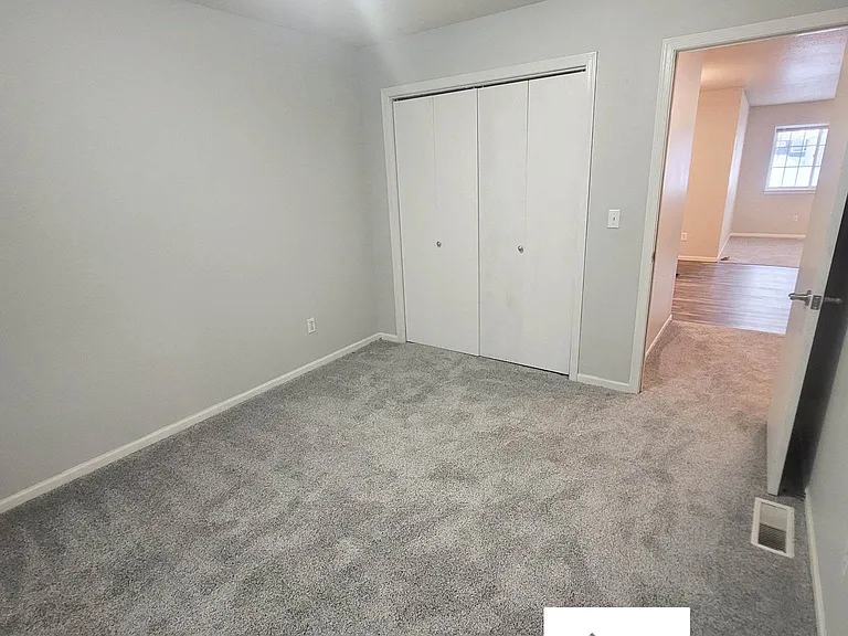 4907 S Tennis Ln — Photo 8