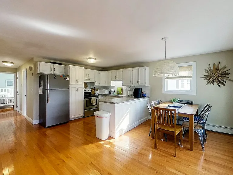 46 Allston Ave — Photo 6