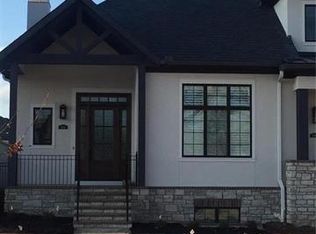 9251 Parkside Dr, Prairie Village, KS 66207