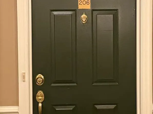 9722 Holmes Pl Unit 206, Manassas Park, VA 20111