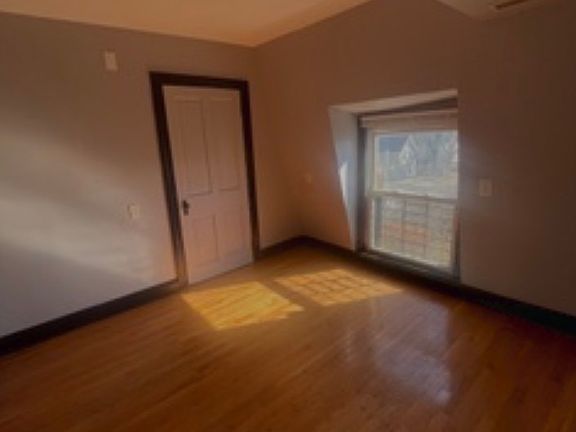 2nd image of 519 Prospect Pl Unit 5