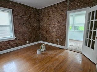 7243 Stanley Ave, Saint Louis, MO 63143