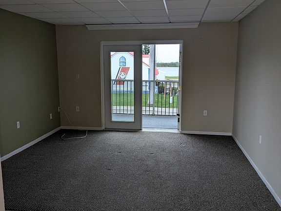 4th image of 1403 Seaway Dr #E