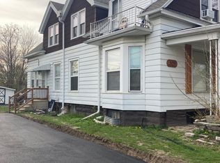 529 N 60th St, Wauwatosa, WI 53213