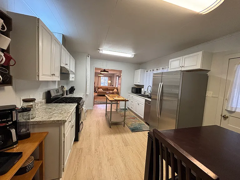 Animosa Dr — Photo 27