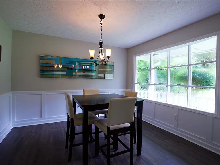 3328 Mountain Hollow Dr — Photo 7