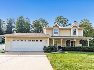 516 Country Club Rd, Green Bay, WI 54313