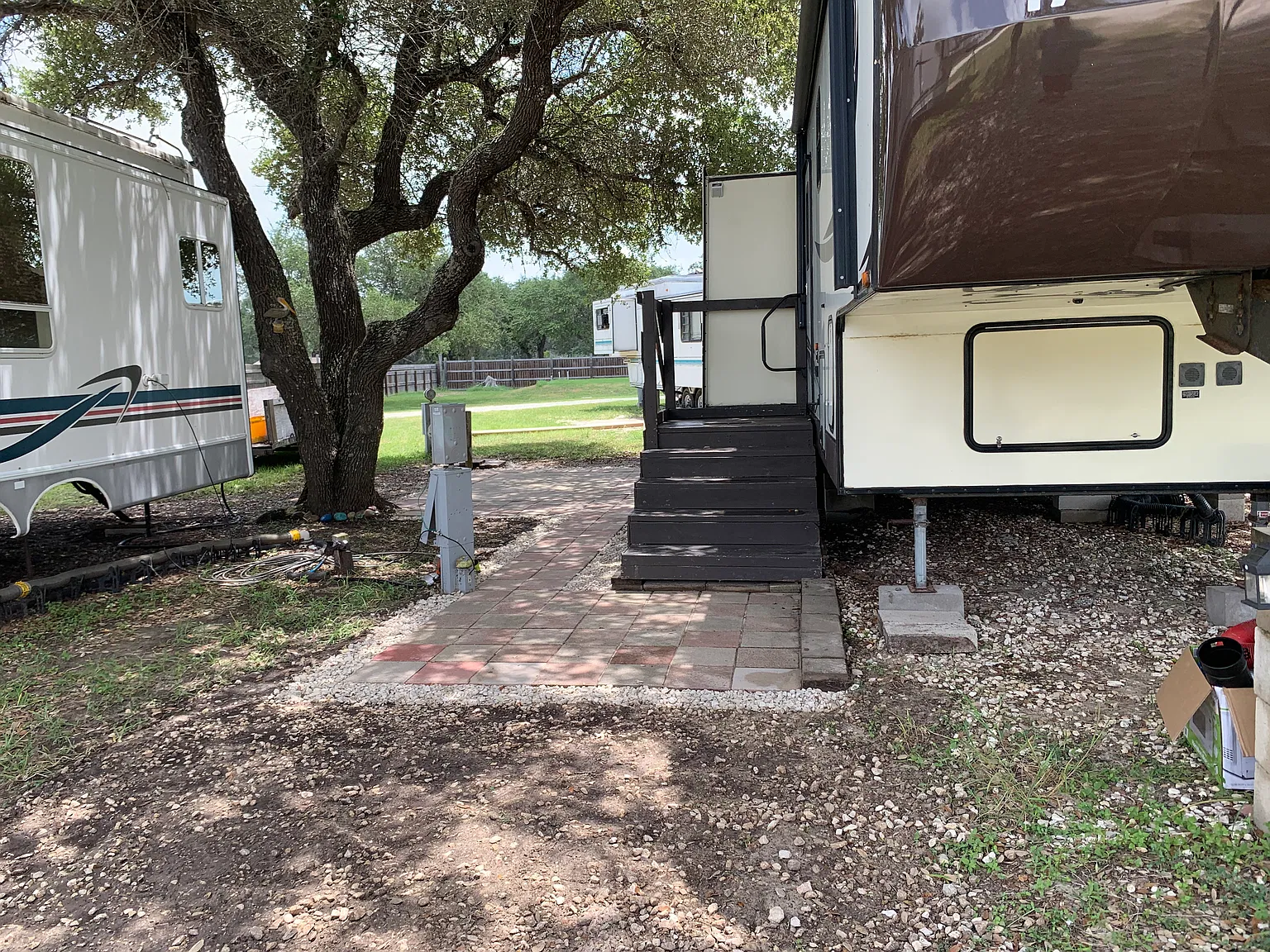 1142 Heron Ln — Photo 1
