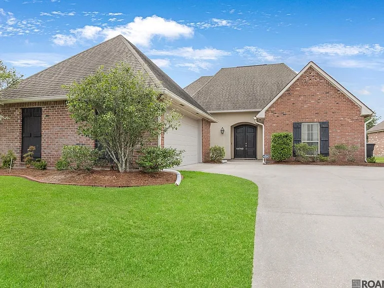 10743 Hillbrook Ave — Photo 3