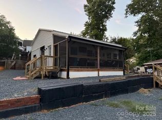 113 Deer Park Rd, Mount Gilead, NC 27306