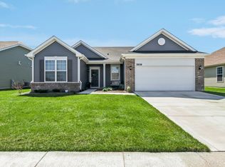 5939 E 111th Ln, Winfield, IN