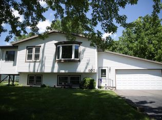 600 8th Ave NW, Waseca, MN 56093