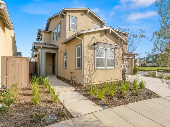 4071 Braden Rd, Madera, CA 93636