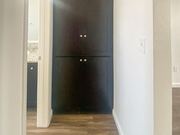 3rd image of 4878 Saratoga Ave APT 106