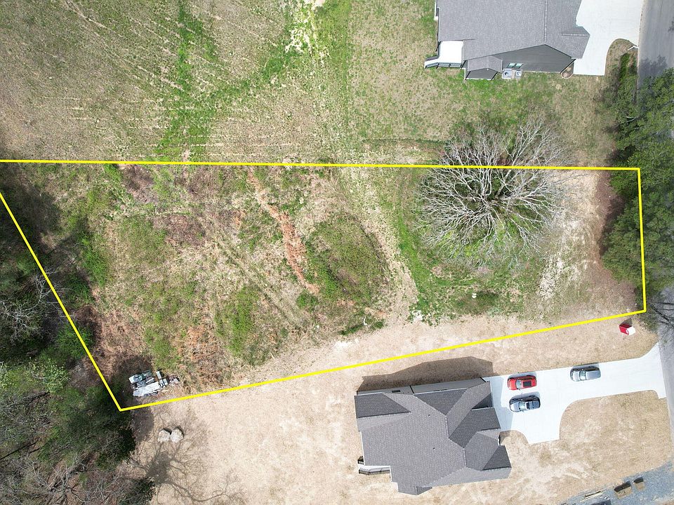 1st image of 19 Wilkinson Rd NE #19