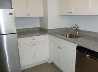 4858 37th St #1C, Long Island City, NY 11101