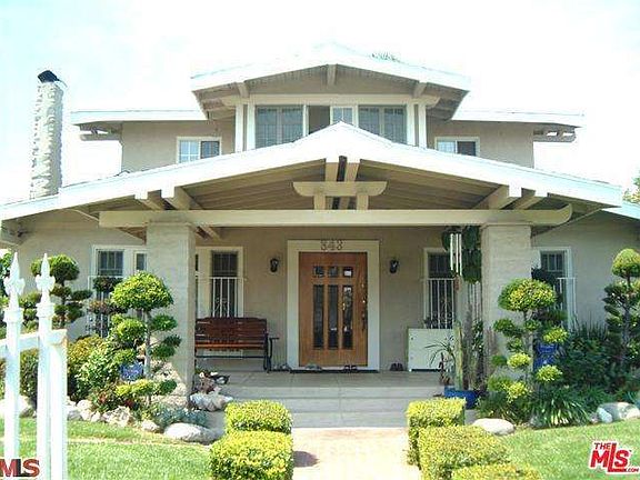 3rd image of 843 Westchester Pl