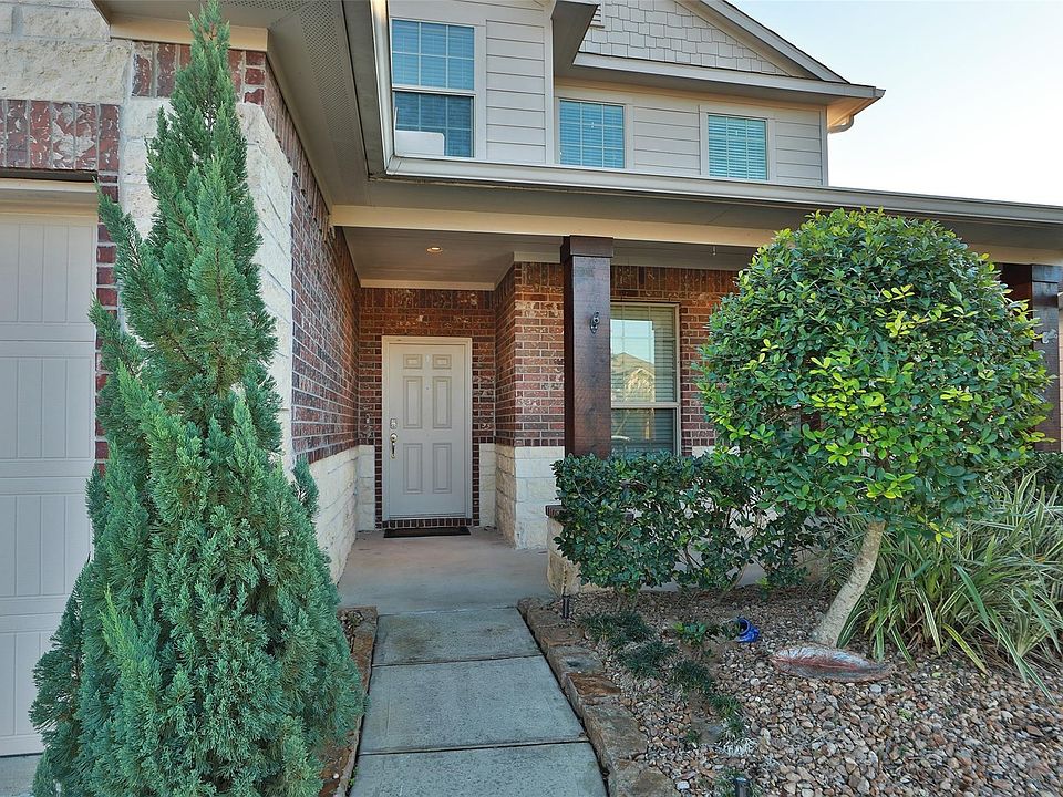 1st image of 8719 Sunrise Canter Dr