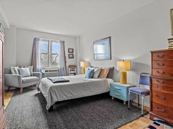 5550 Fieldston Road image 12 of 28