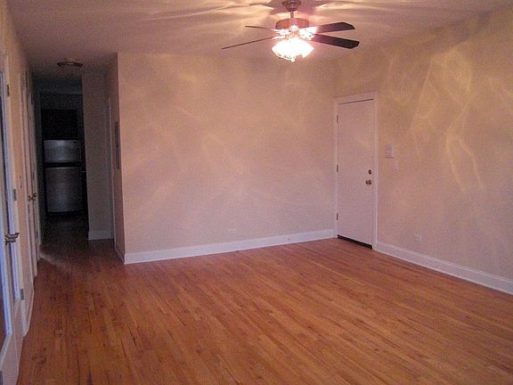 3rd image of 2450 N Lawndale Ave APT 2