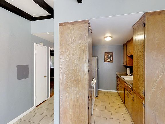3rd image of 2161 Stanton Ave APT B