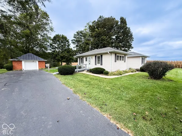 14718 N State Road 9, Hope, IN 47246