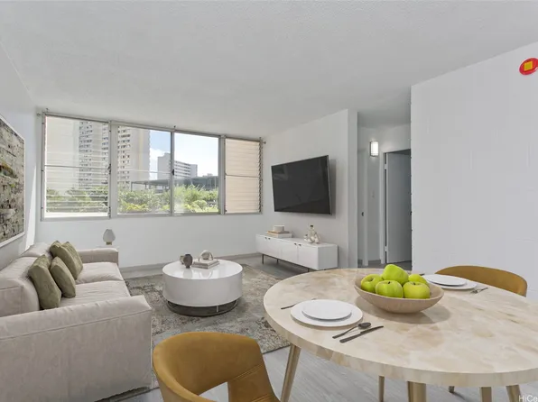 5122 Likini St APT 214, Honolulu, HI 96818