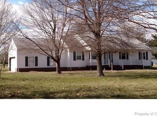 126 Healey Cove Dr, Hardyville, VA 23070