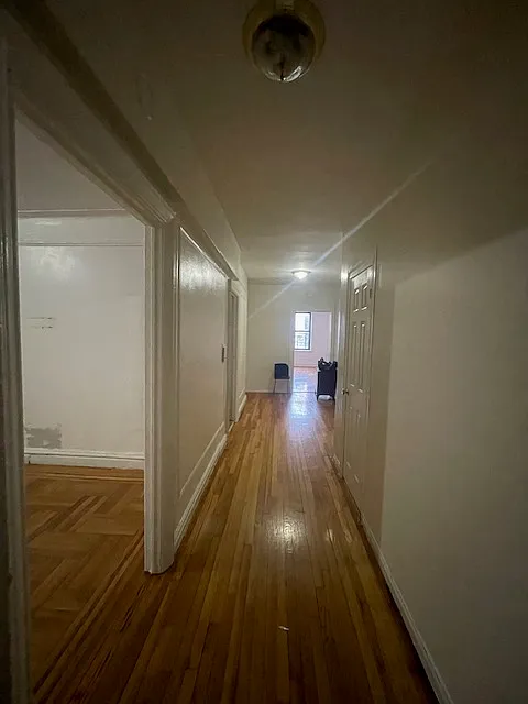 1 bed, $2,300 — Photo 4