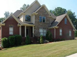1268 Emerald Pointe Dr, Soddy Daisy, TN 37379