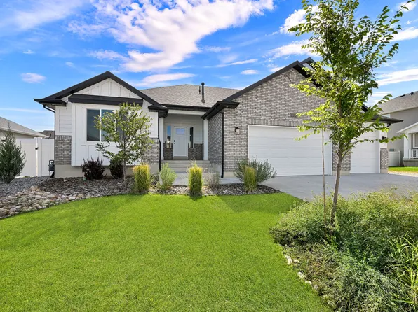 3024 S 2325 W, Ogden, UT 84401
