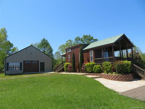 4th image of 27 Eagle Brook Dr