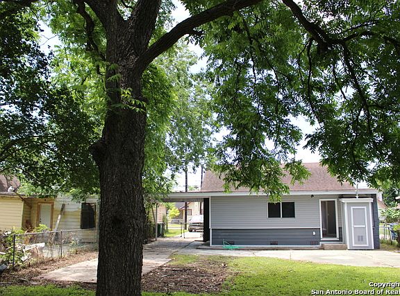 3rd image of 755 Kirk Pl