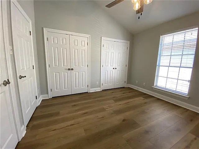 335 Deckbar Ave #B — Photo 14