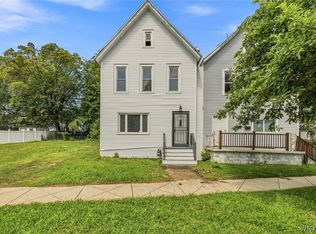 324 Carlton St, Buffalo, NY 14204