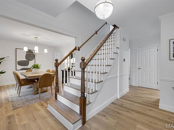 3rd image of 173 Portico Dr