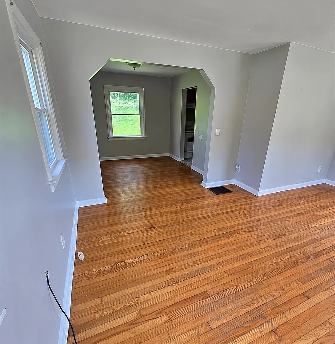 3 bed, 1176 sqft, $1,800 — Photo 4
