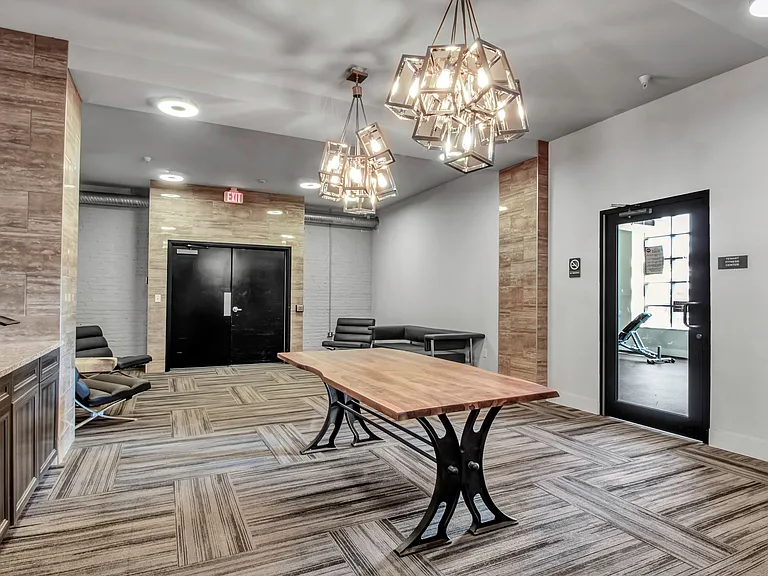 Crescendo Loft Apartments — Photo 45