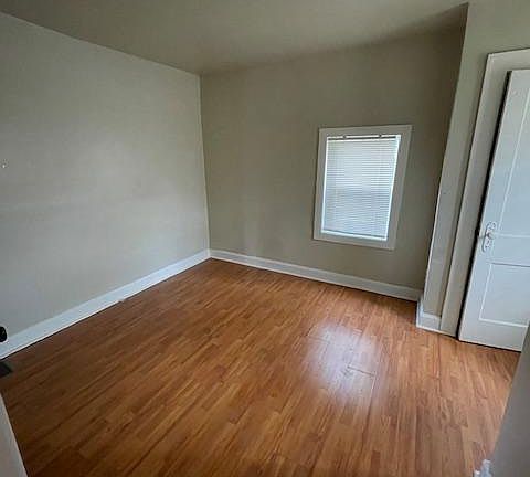5th image of 2839 N Gale St