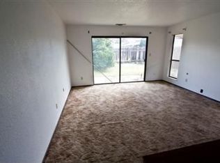 2406 Dels Ln, Turlock, CA 95382