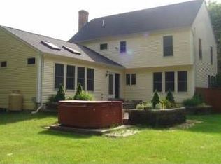 14 Brenda Ln, Old Saybrook, CT 06475