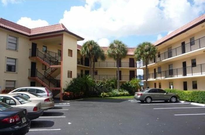 1st image of 327 Southwind Dr APT 307