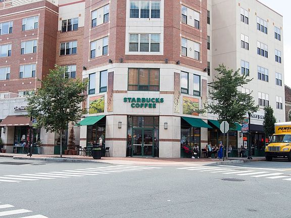 4th image of 75 Glenridge Ave #3