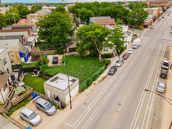3rd image of 2632 N Elston Ave