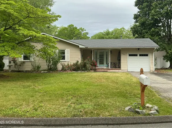 2249 Emerald Park Drive, Forked River, NJ 08731